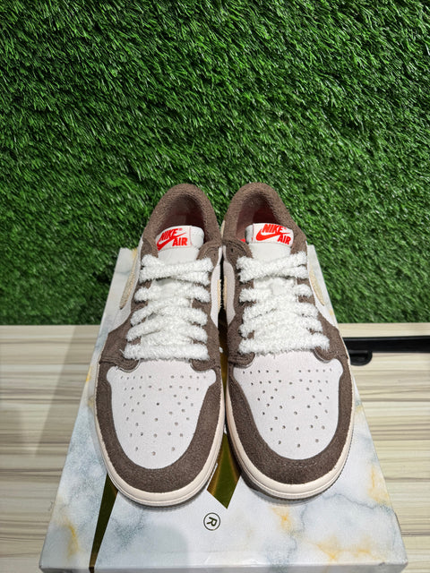 Jordan 1 Retro Low OG Year of the Rabbit Sz 8.5