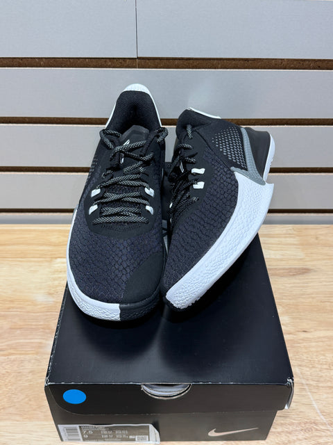 Nike Mamba Fury Black White Smoke Grey Sz 7.5