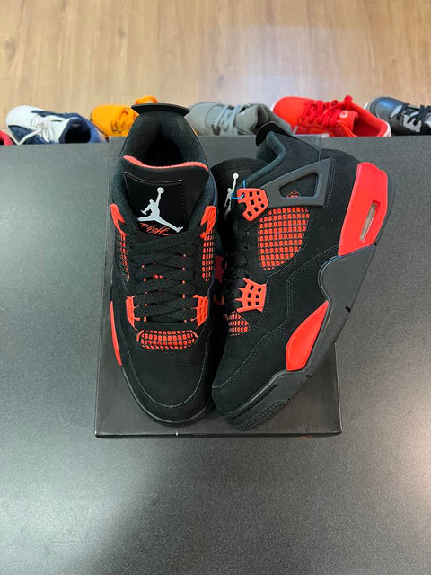 Jordan 4 Retro Red Thunder Sz 7M/8.5W