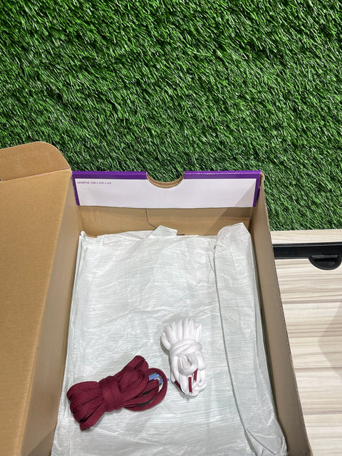 Nike SB Dunk Low Philadelphia Phillies Sz 10