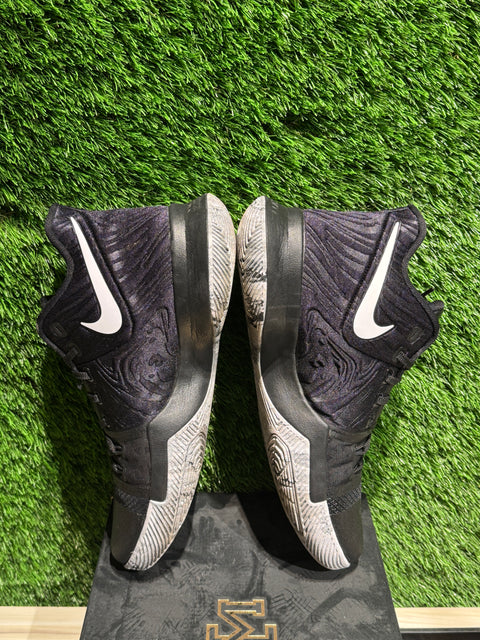 Nike Kyrie 3 BHM (2017) Sz 9.5