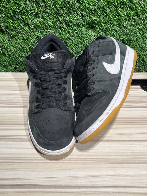 Nike SB Dunk Low Pro Black Gum Sz 9.5M