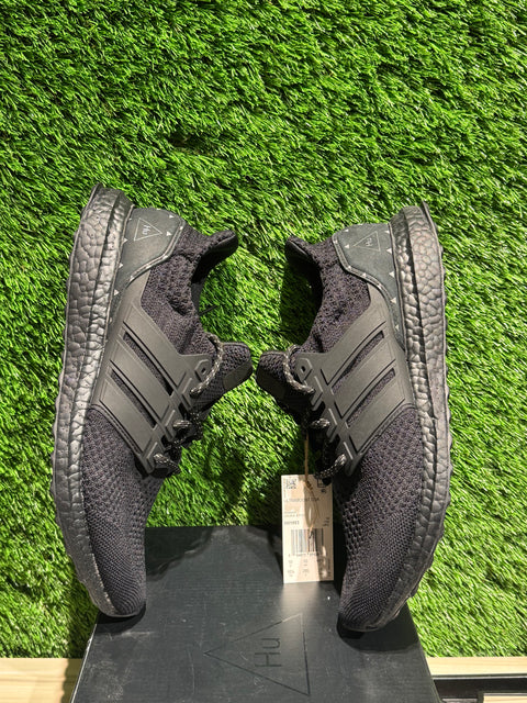 adidas Ultra Boost DNA Pharrell x Parley Black Future