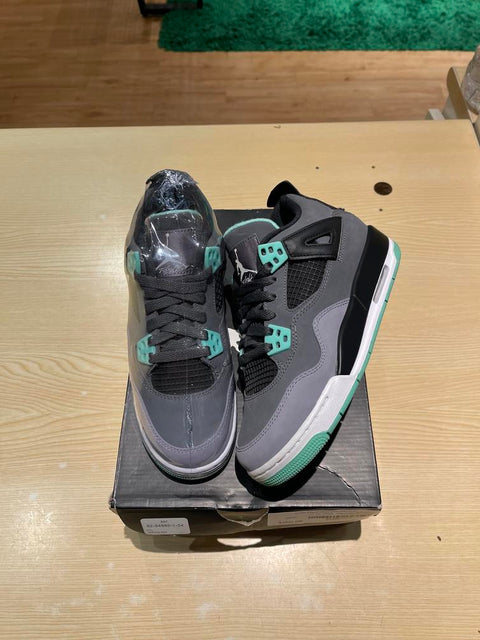 Jordan 4 Retro Green Glow (GS) Sz 4Y