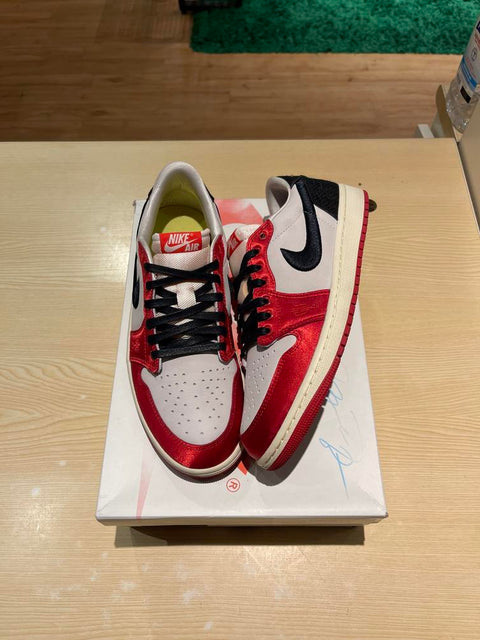 Jordan 1 Retro Low OG Trophy Room Rookie Card Away Sz 10