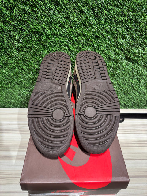 Jordan 1 Retro Low OG SP Travis Scott Mocha Sz 8M