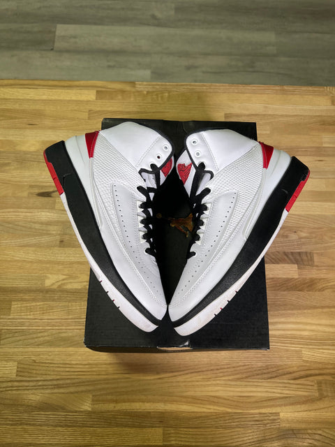 Jordan 2 Retro OG Chicago (2022)