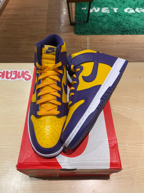 DS Lakers Nike Dunk Low Sz 12