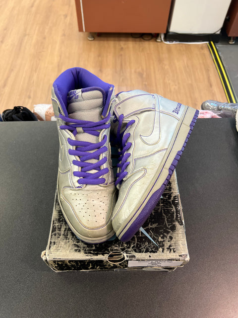 Nike SB Dunk High Dinosaur Jr.