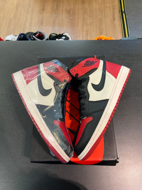 Jordan 1 Retro High Bred Toe