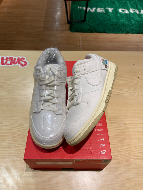 DS Future Is Equal Dunk Low Sz 9W/7.5M