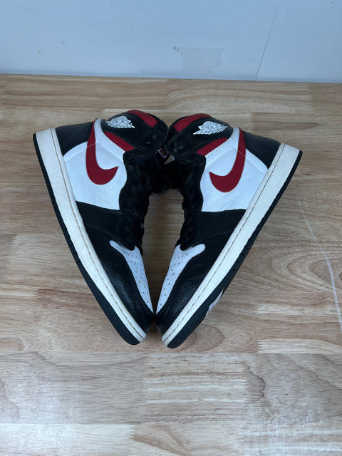 Jordan 1 High FlyEase Gym Red Black Toe