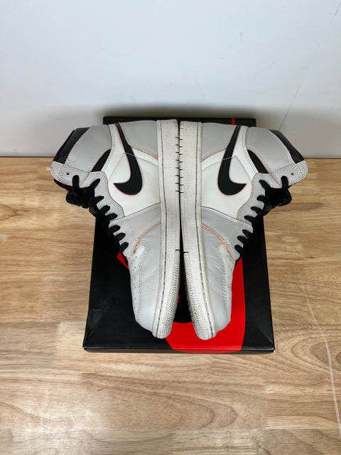 Jordan 1 Retro High OG Defiant SB NYC to Paris