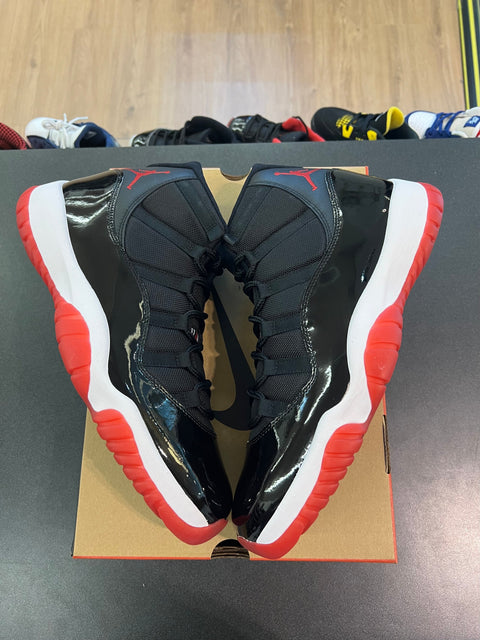 Jordan 11 Retro Playoffs Bred (2019)