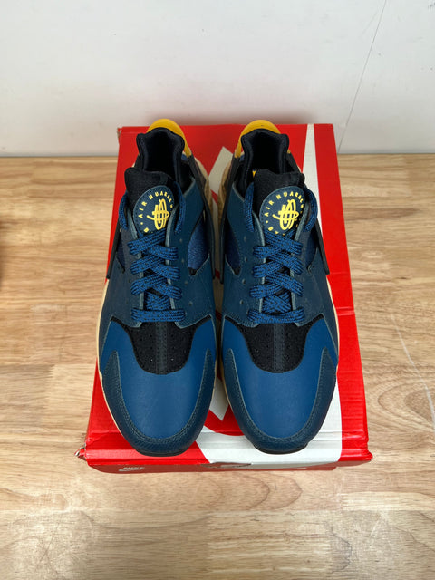 Nike Air Huarache Premium Armory Navy University Gold