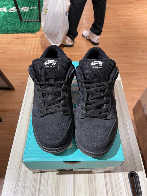 Nike SB Dunk Low Black Snake Gum