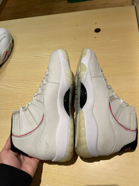 Jordan 11 Retro Platinum Tint