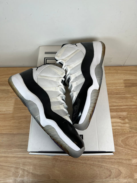 Jordan 11 Retro Concord (2011)