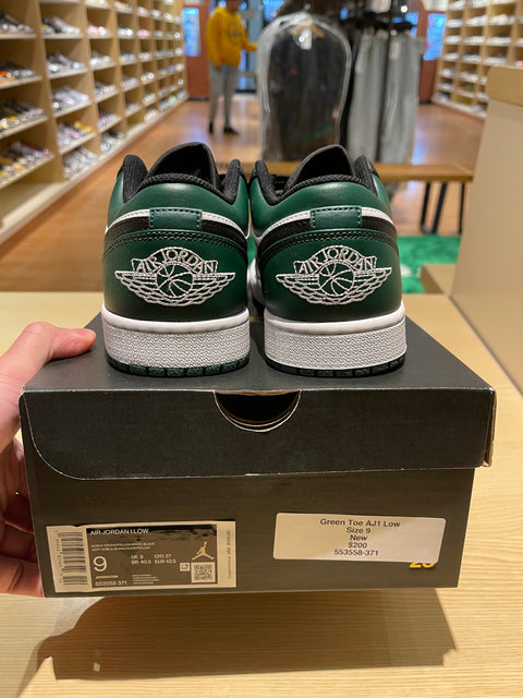 Jordan 1 Low Green Toe