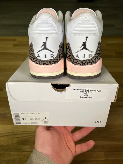 Jordan 3 Retro Neapolitan Dark Mocha (W)