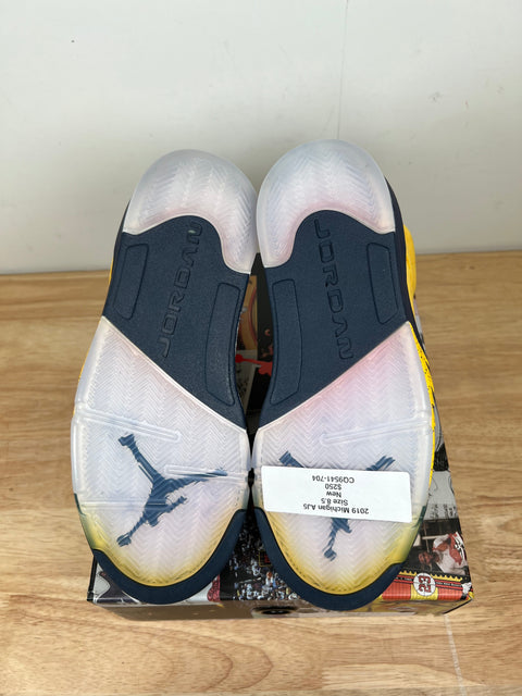 Jordan 5 Retro Michigan (2019)