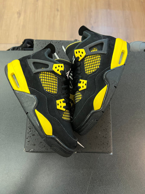 Jordan 4 Retro Thunder (2023) (GS)