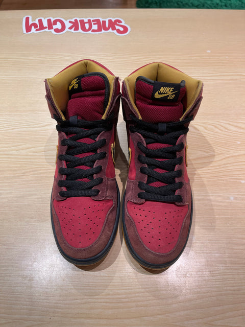 Nike SB Dunk High Iron Man