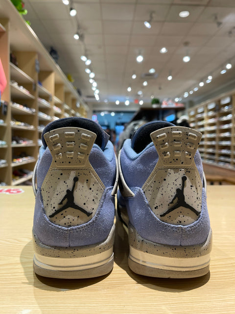 Jordan 4 Retro University Blue