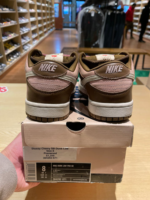 Nike SB Dunk Low Stussy Cherry