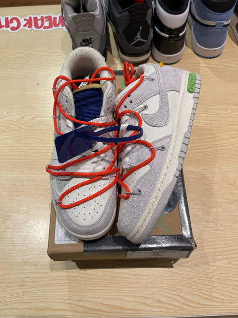 DS Off White Nike Dunk Low Lot 13 Sz 9
