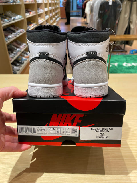 Jordan 1 Low OG Bleached Coral (GS)