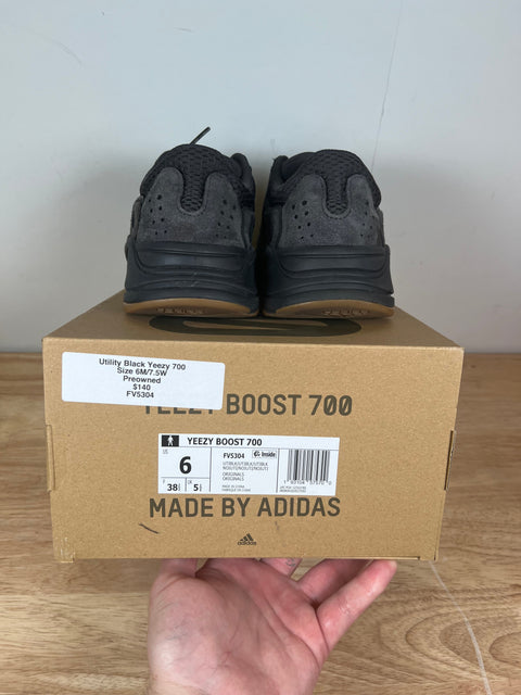 adidas Yeezy Boost 700 Utility Black