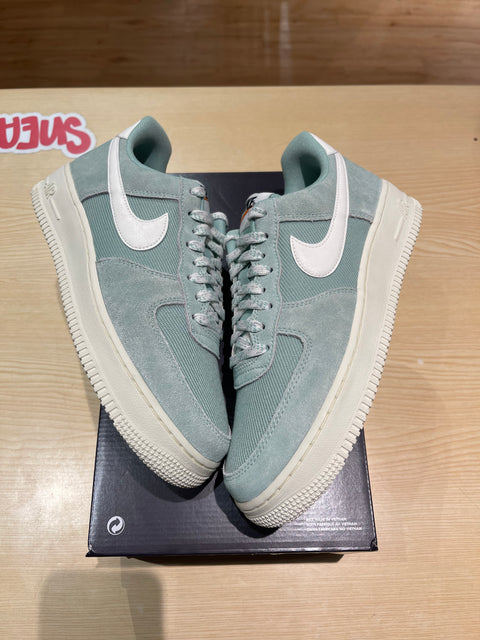 DS Certified Fresh Green Air Force 1 Sz 7.5M/9W