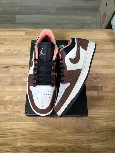 Jordan 1 Low Mocha