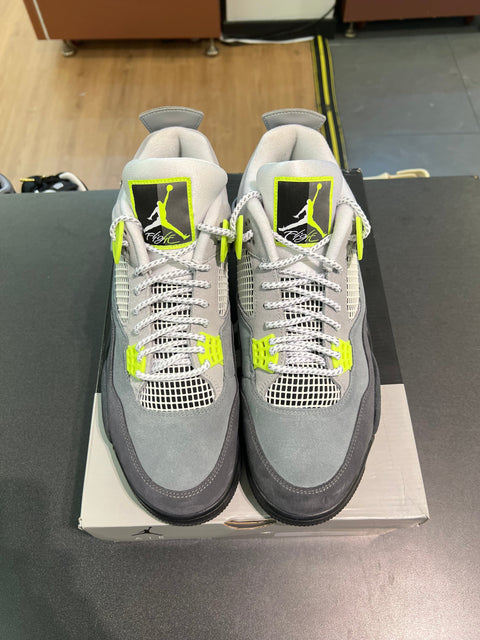 Jordan 4 Retro SE 95 Neon