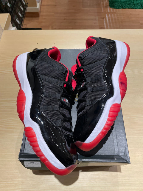 Jordan 11 Retro Low Bred