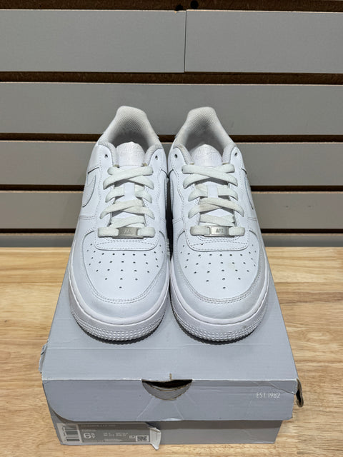 Nike Air Force 1 Low LE Triple White (GS) Sz 6.5Y