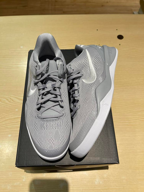 Nike Kobe 8 Wolf Grey (GS) Sz 5Y