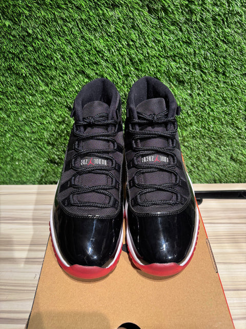 Jordan 11 Retro Playoffs Bred (2019) Sz 11
