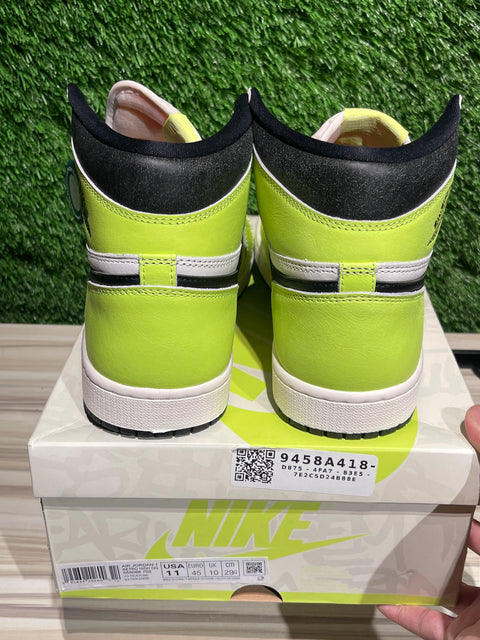 Jordan 1 Retro High OG Visionaire Sz 11M