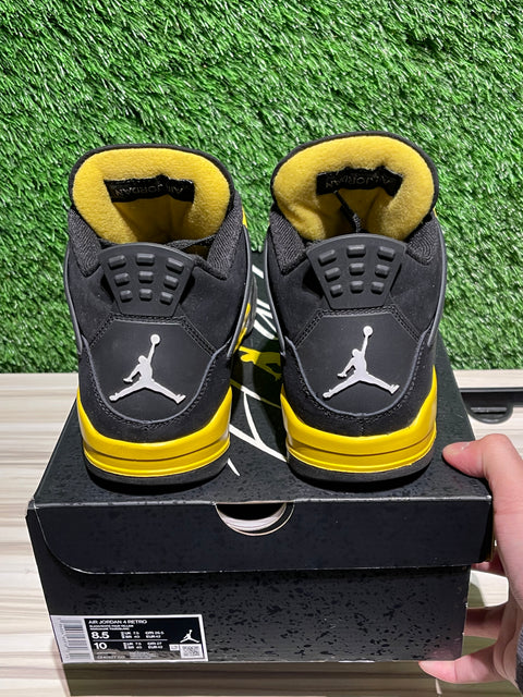 Jordan 4 Retro Thunder (2023) Sz 8.5M