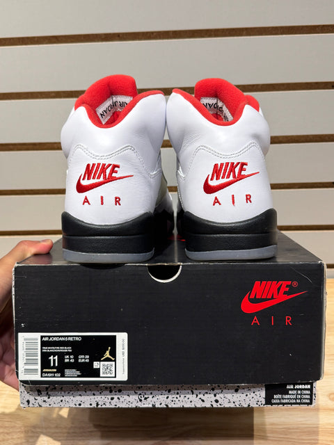 Jordan 5 Retro Fire Red Silver Tongue (2020) Sz 11
