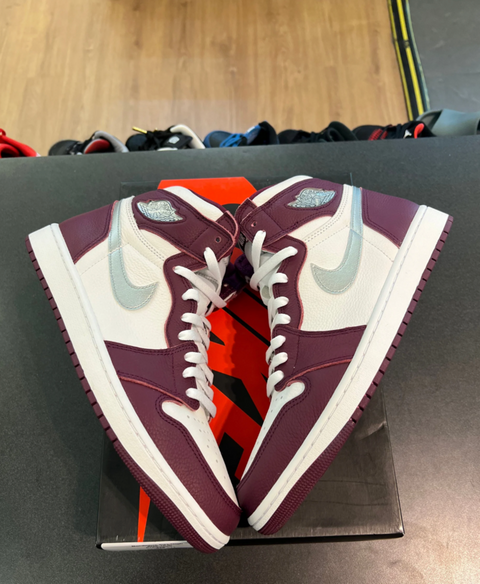 Jordan 1 Retro High OG Bordeaux