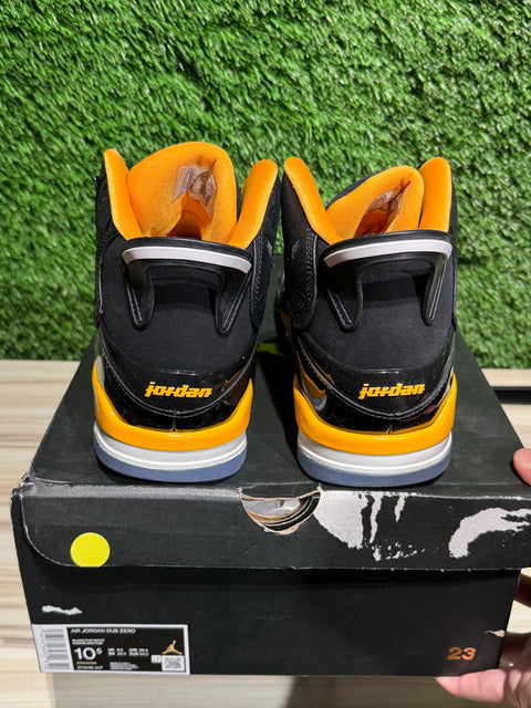 Jordan Dub Zero Black Taxi Sz 10.5