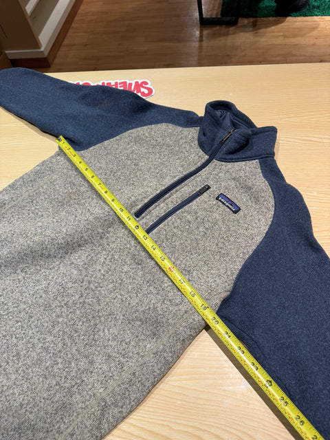 Patagonia Grey Navy Fleece Quarter Zip Sz S