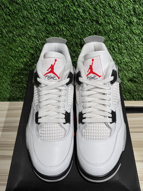 Jordan 4 Retro White Cement (2025) Sz 10