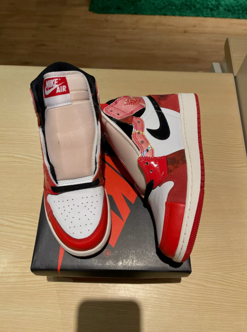 Jordan 1 Retro High OG Spider-Man Across the Spider-Verse (GS)