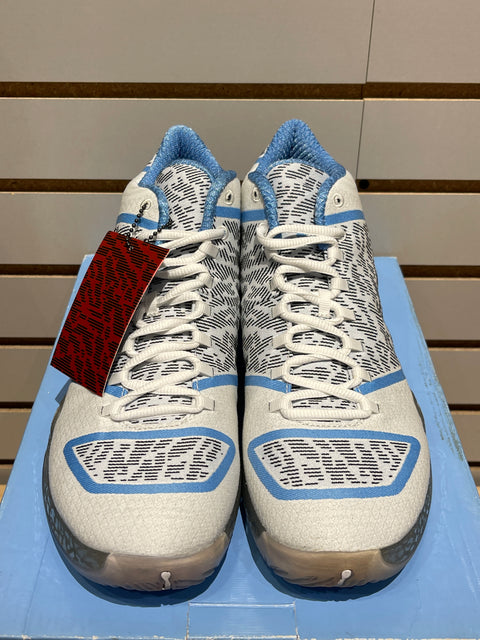 Jordan Ultimate Gift of Flight (11/29) Sz 9.5