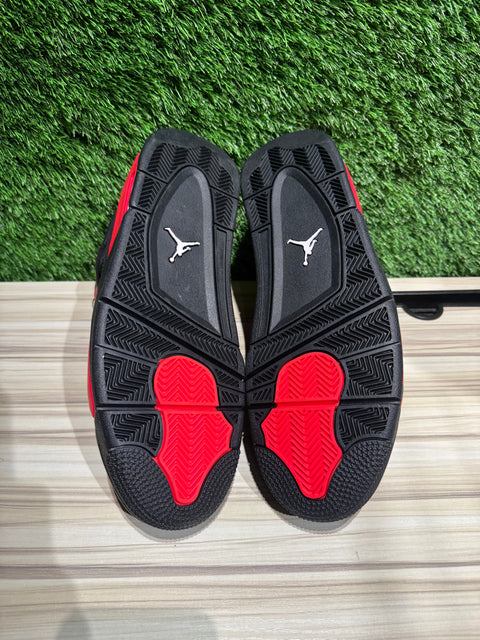 Jordan 4 Retro Red Thunder Sz 11