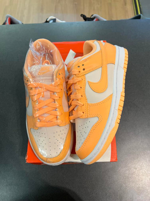 Nike Dunk Low Peach Cream (Women's) Sz 6.5W